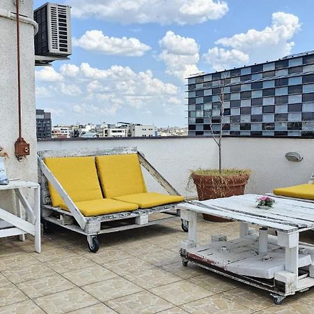 Sweet Dreams Suites Panoramic Studio Zodiac Dorobanti Букурещ Екстериор снимка