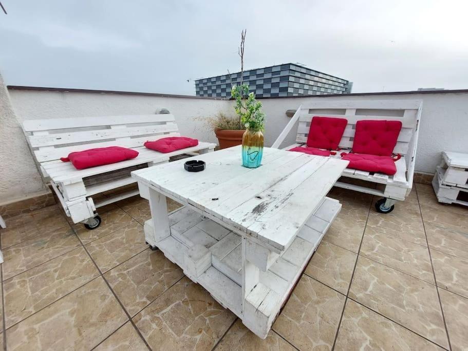 Sweet Dreams Suites Panoramic Studio Zodiac Dorobanti Букурещ Екстериор снимка